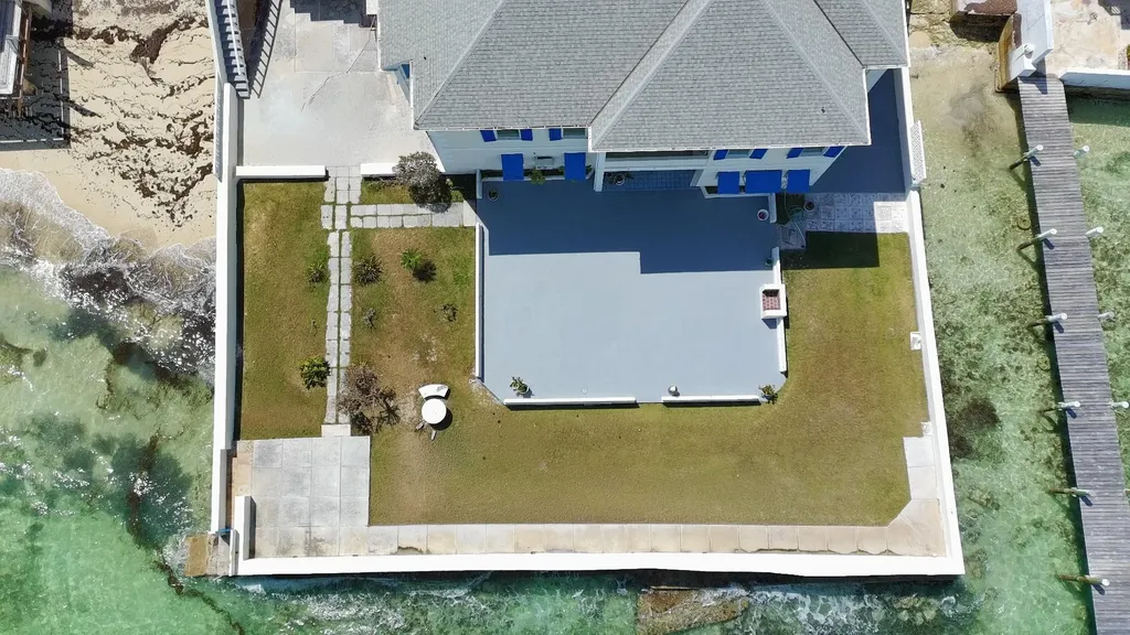 Eastern Road 214 New Providence Paradise Island BS