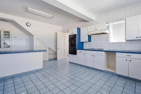 Eastern Road 214 New Providence Paradise Island BS