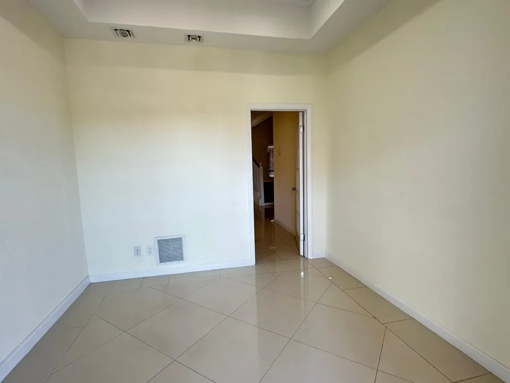 203 Church Street, Sandyport New Providence Paradise Island BS