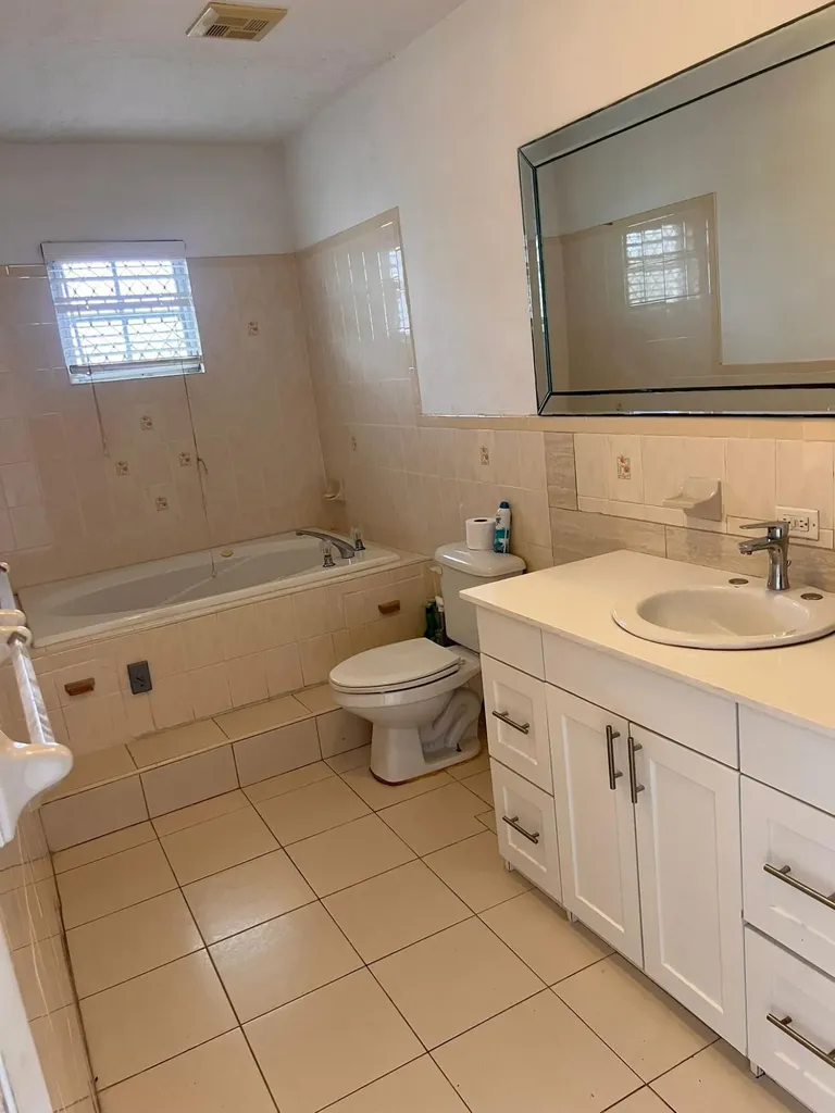 Sea Beach Estates New Providence Paradise Island BS