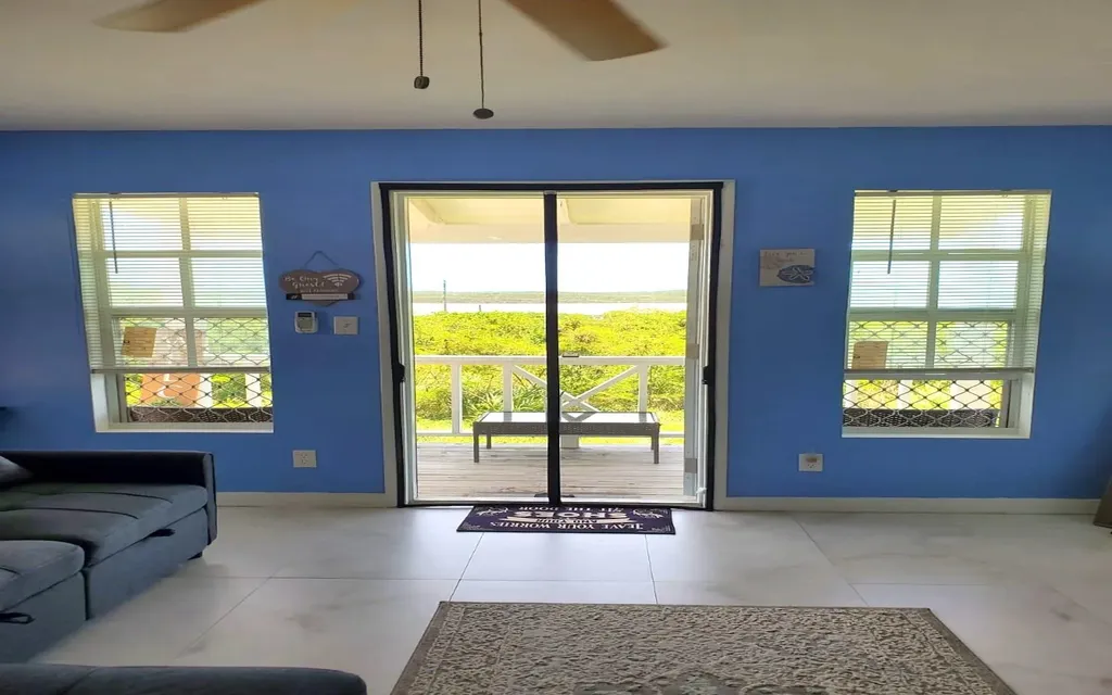 Tract X, Moss Town Exuma BS