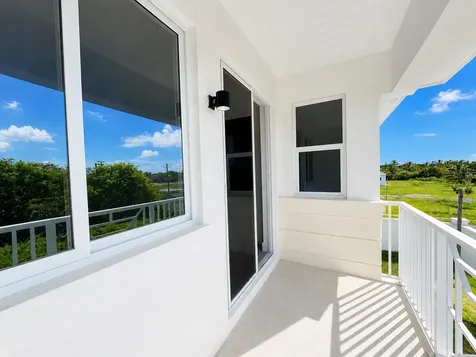 Golden Isles Road New Providence Paradise Island BS