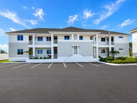 Golden Isles Road New Providence Paradise Island BS