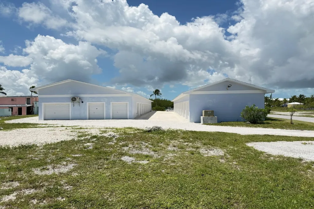 Storage Condo # 18, Tcb 18 Abaco BS