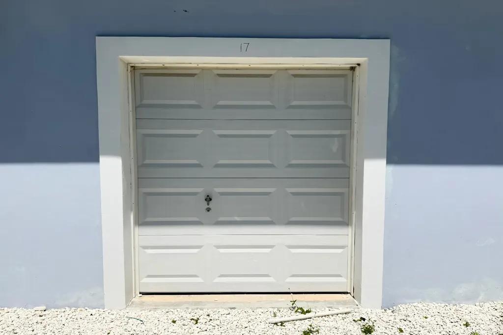 Storage Condo # 17, Tcb Abaco BS