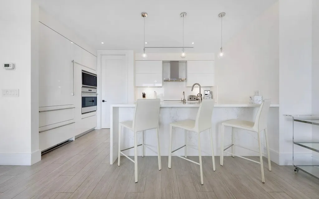 Penthouse At Thirty Six New Providence Paradise Island BS