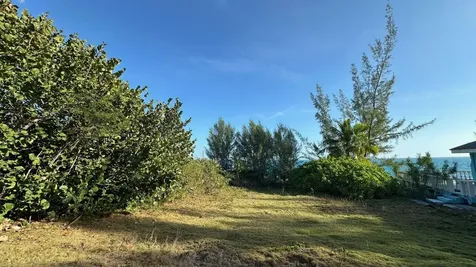 33 And 34, Lazy Shore Road Eleuthera BS
