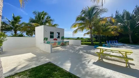 Tyne Beach Grand Bahama Freeport BS