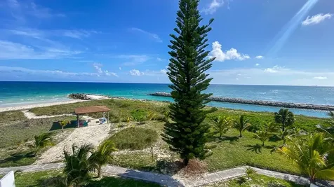 Tyne Beach Grand Bahama Freeport BS