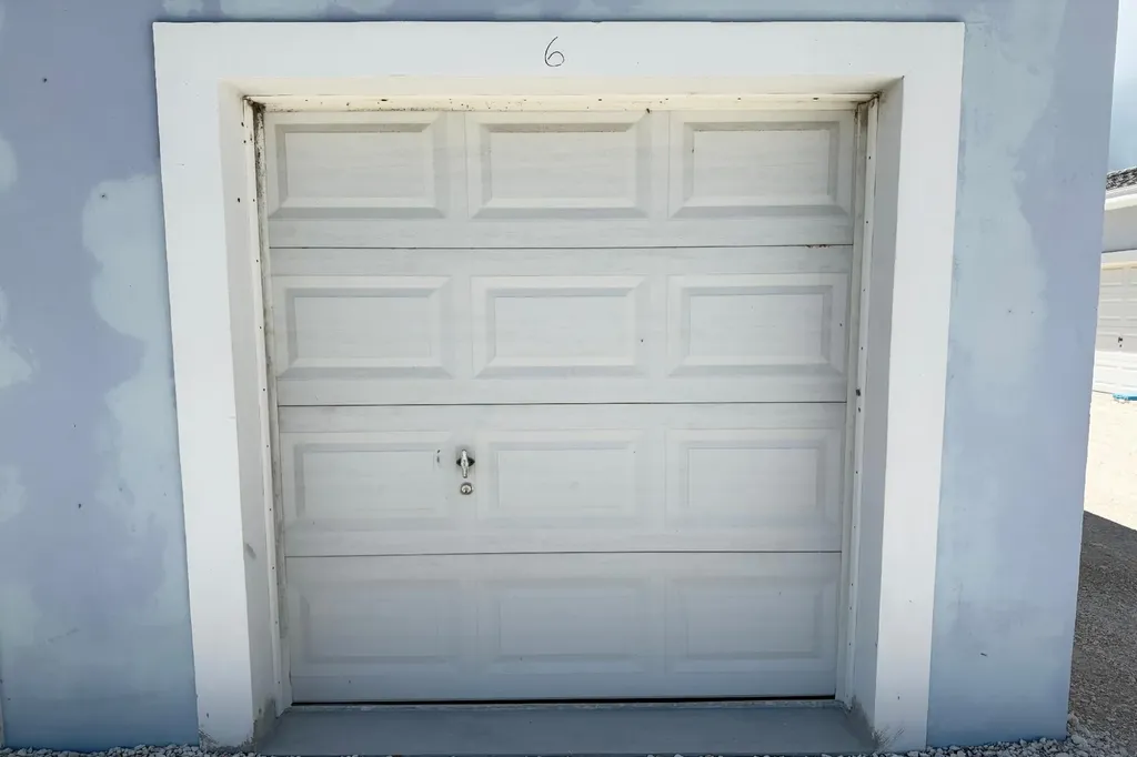 Storage Condo # 6 Tcb 6 Abaco BS