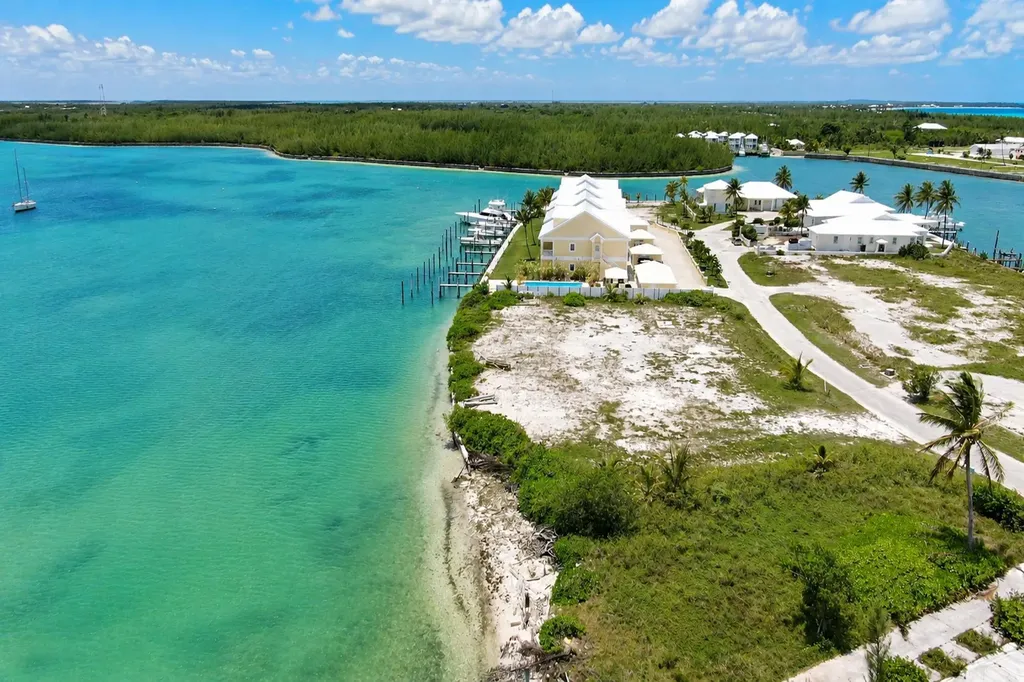 Royal Flush Abaco BS