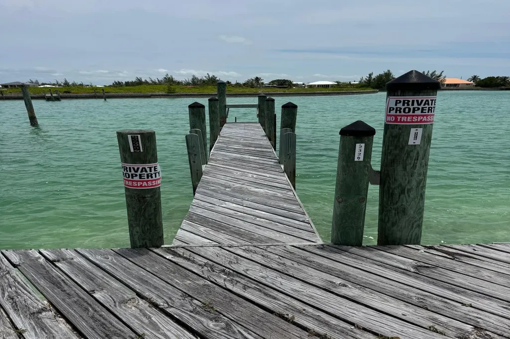 Royal Flush Abaco BS