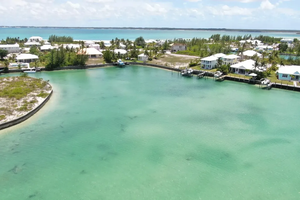 Royal Flush Abaco BS