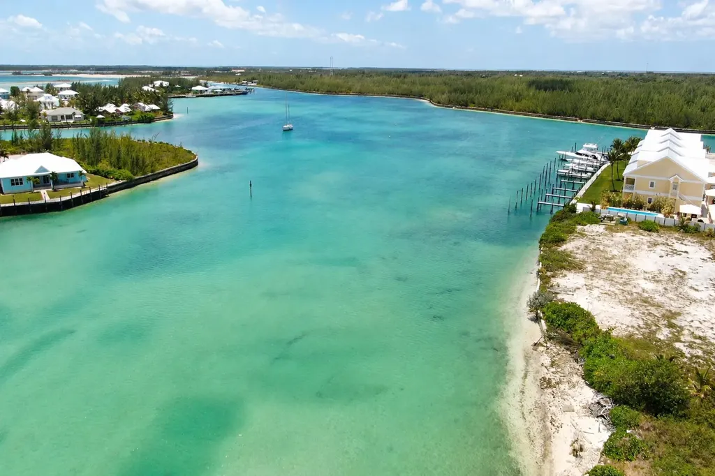 Royal Flush Abaco BS