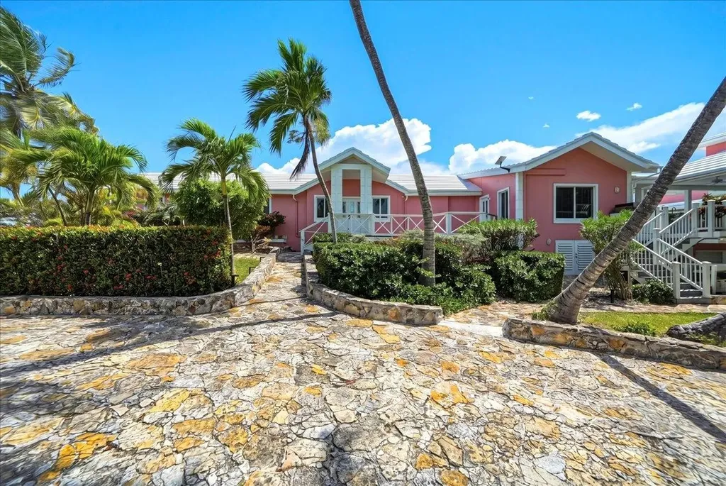 Four Winds Beach House Exuma BS