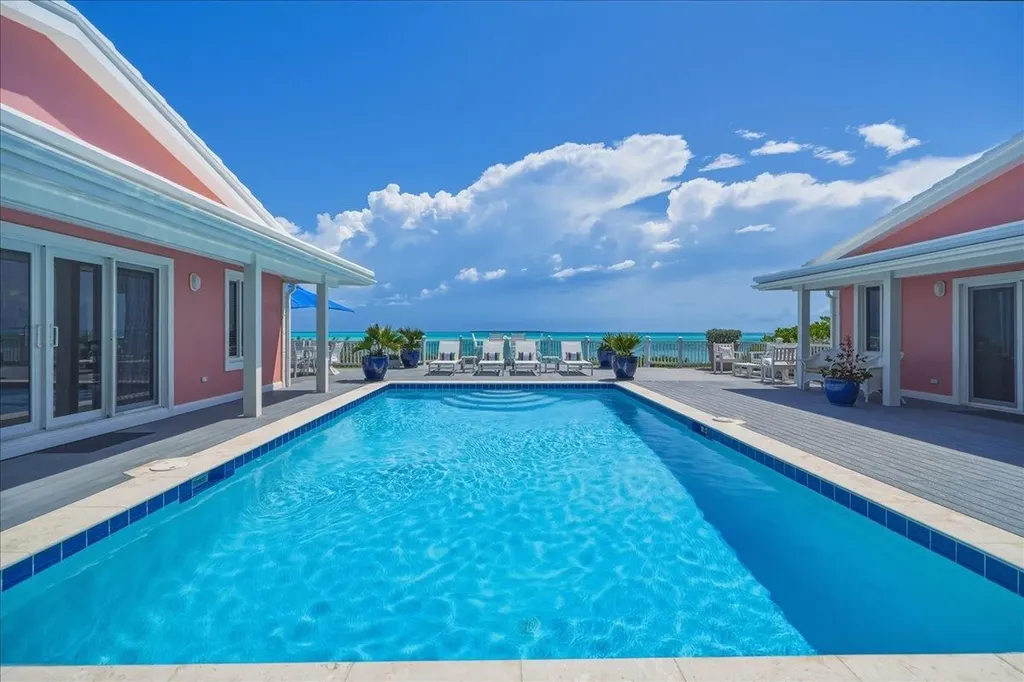 Four Winds Beach House Exuma BS