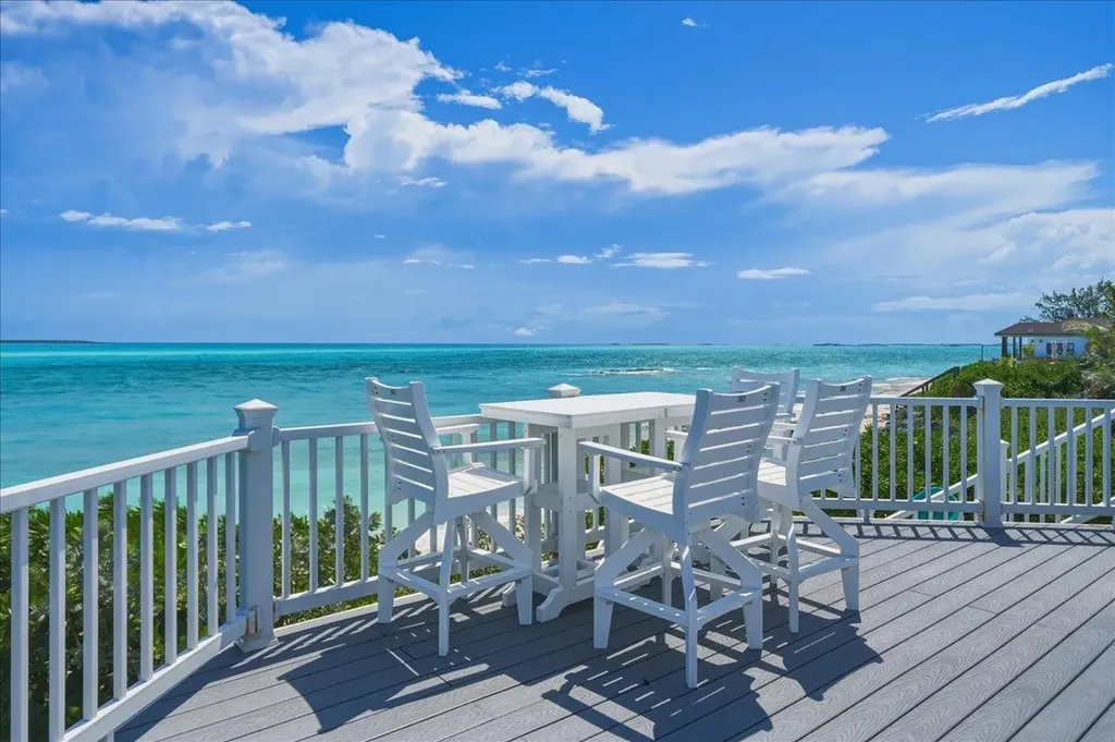 Four Winds Beach House Exuma BS