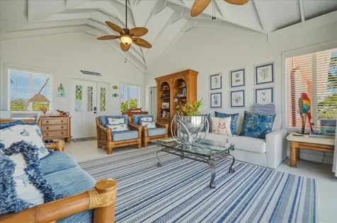 Four Winds Beach House Exuma BS
