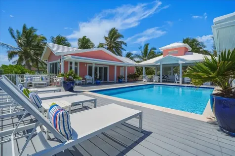 Four Winds Beach House Exuma BS