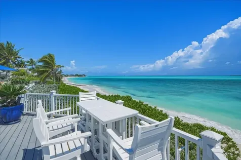 Four Winds Beach House Exuma BS