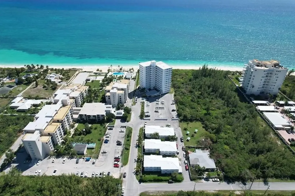 Coral Beach Apartment Grand Bahama Freeport BS