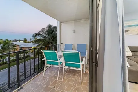 Coral Beach Apartment Grand Bahama Freeport BS