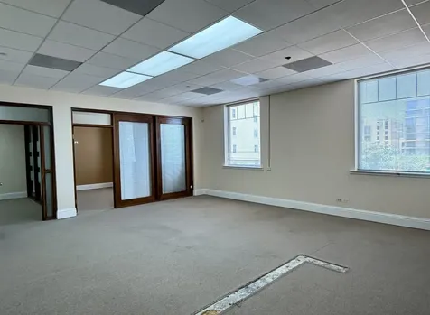 One Bay Street New Providence Paradise Island BS