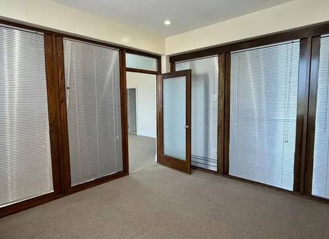 One Bay Street New Providence Paradise Island BS