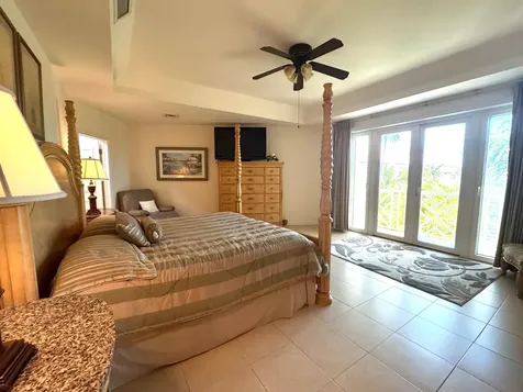 15 Harbour Breeze New Providence Paradise Island BS