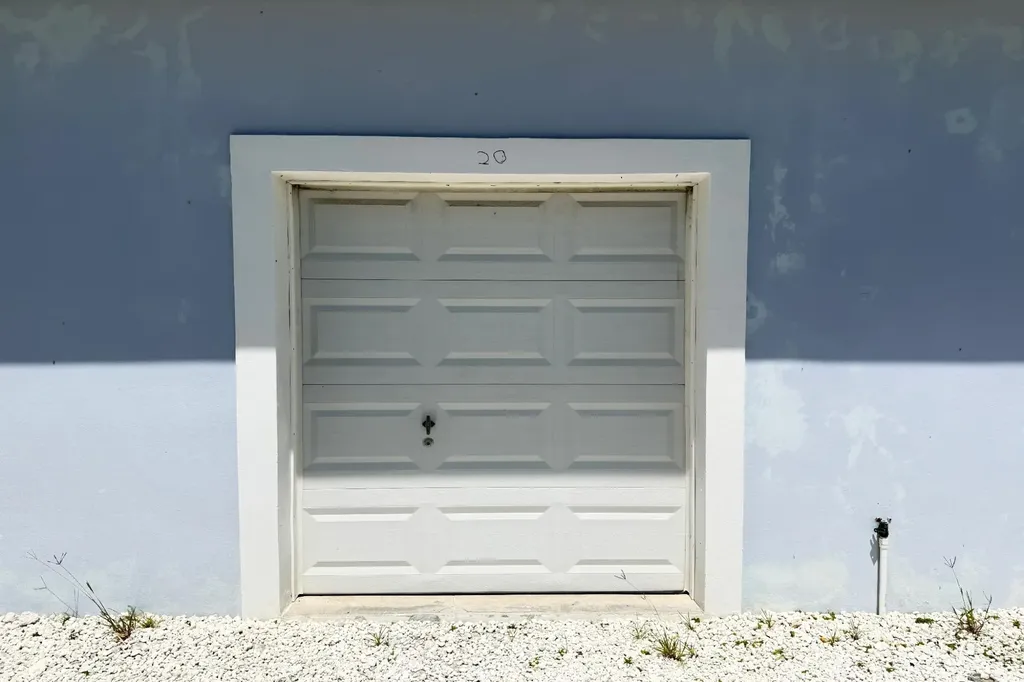 Storage Condo # 20, Tcb 20 Abaco BS