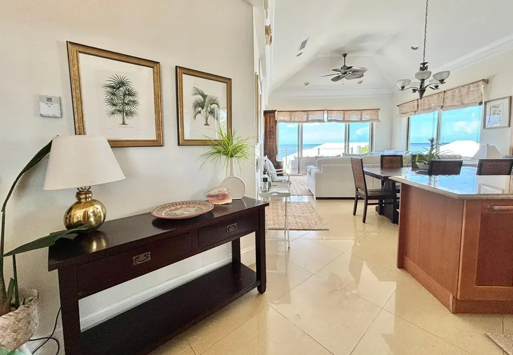 Columbus Cove New Providence Paradise Island BS