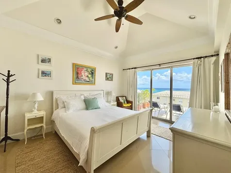 Columbus Cove New Providence Paradise Island BS