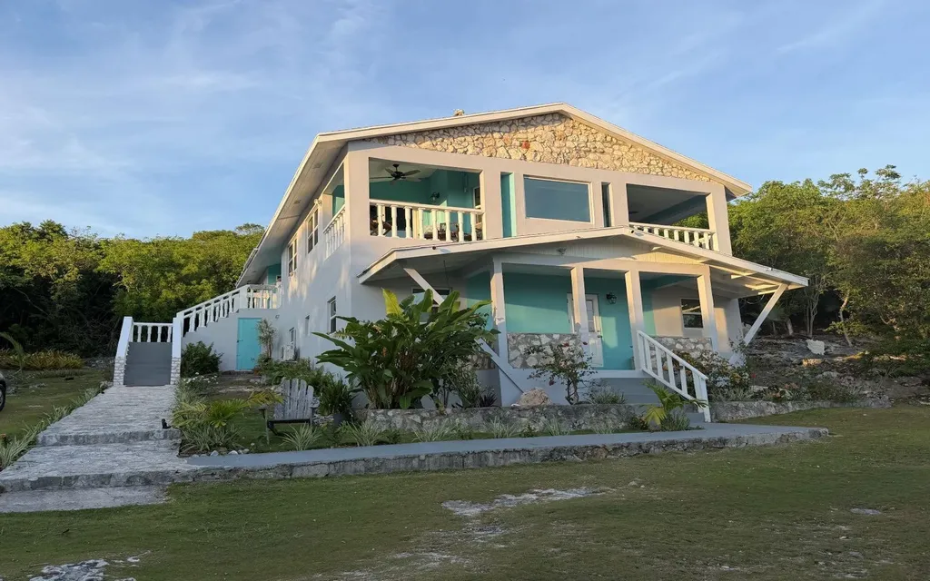 Crawfish Drive Sugar Hill Eleuthera BS