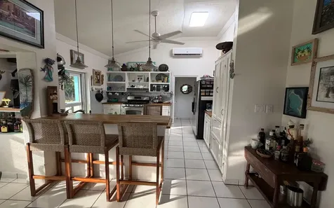 Crawfish Drive Sugar Hill Eleuthera BS
