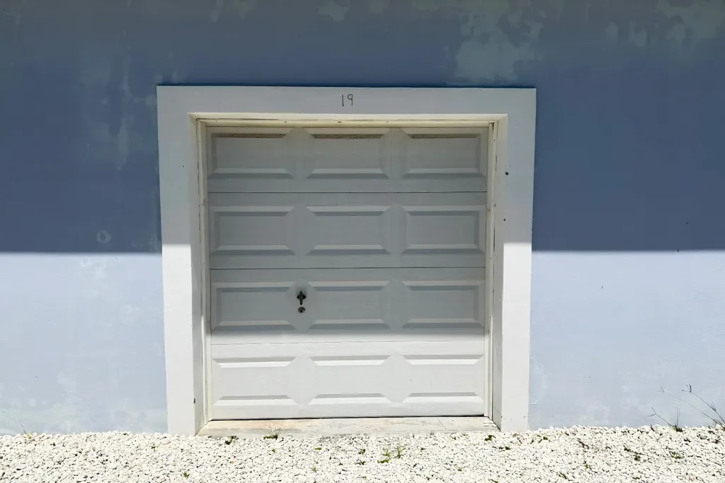 Storage Condo # 19, Tcb 19 Abaco BS