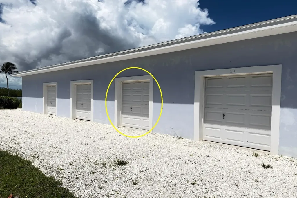 Storage Condo # 19, Tcb 19 Abaco BS
