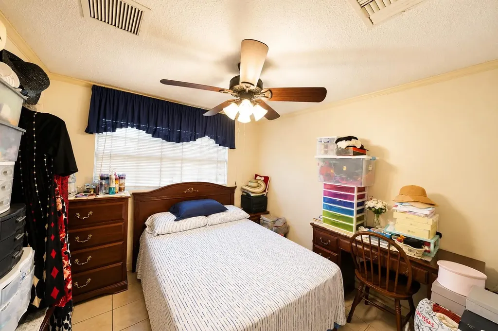 Faith Avenue 93 New Providence Paradise Island BS