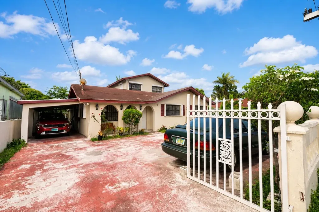 Faith Avenue 93 New Providence Paradise Island BS