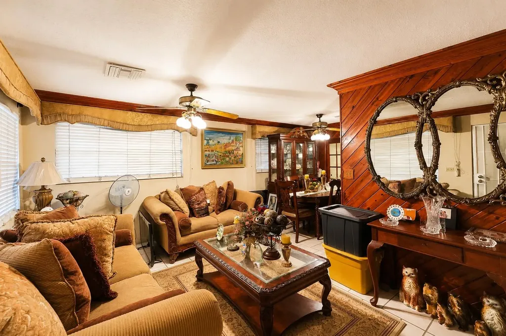 Faith Avenue 93 New Providence Paradise Island BS