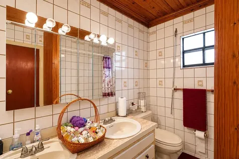 Faith Avenue 93 New Providence Paradise Island BS