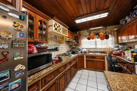 Faith Avenue 93 New Providence Paradise Island BS