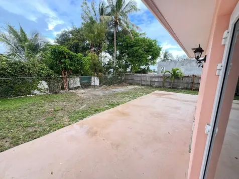 Sherwood Drive New Providence Paradise Island BS