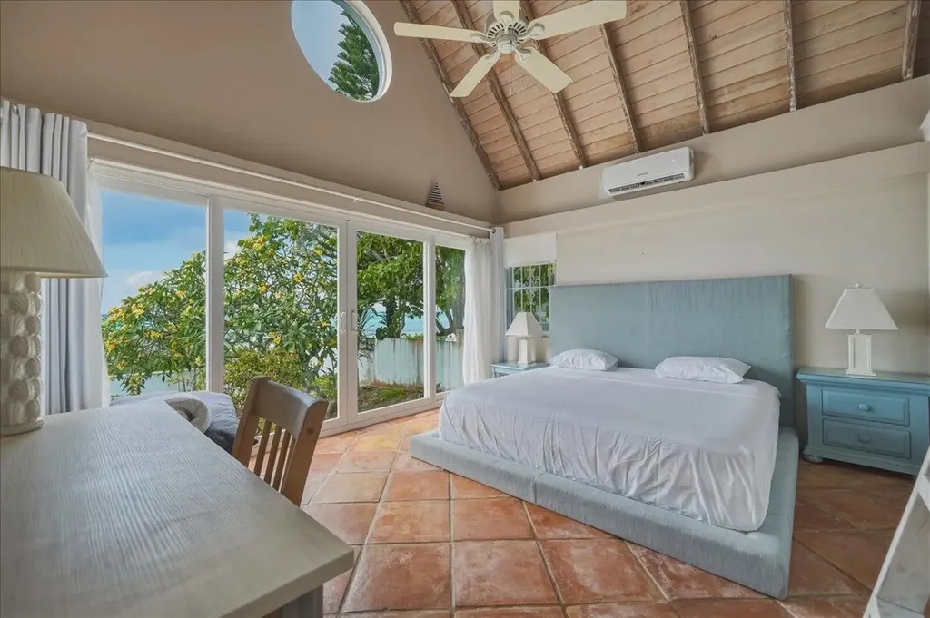 West Bay Street 737 New Providence Paradise Island BS