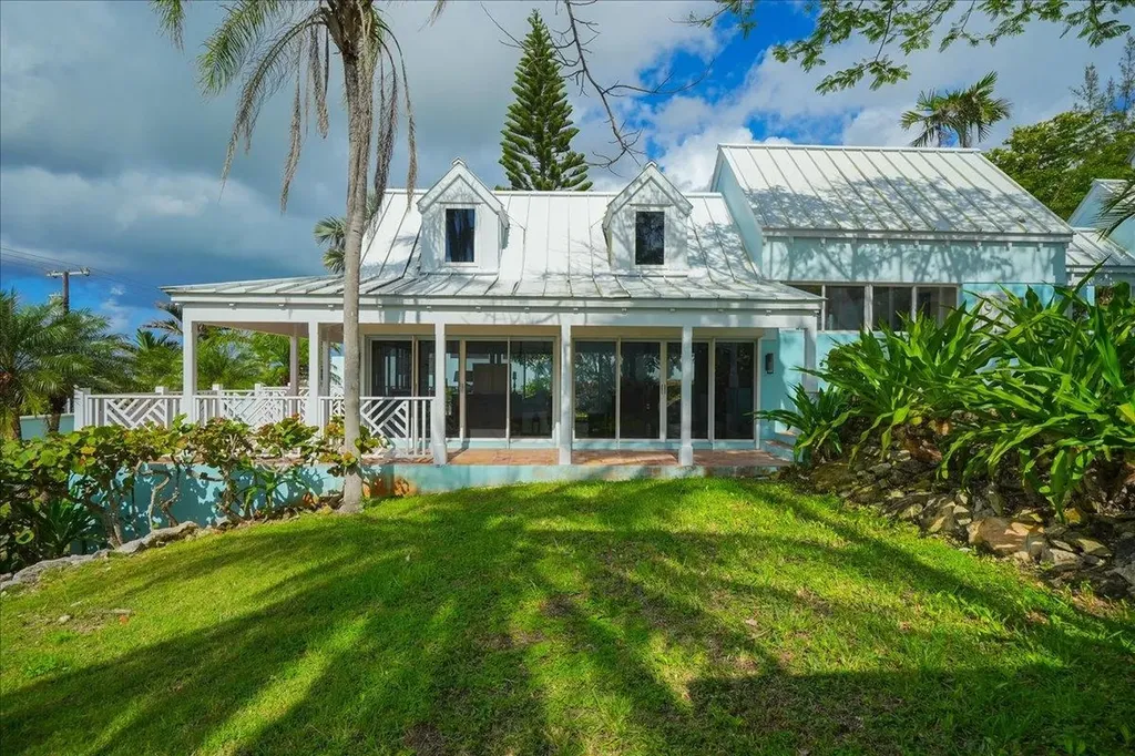 West Bay Street 737 New Providence Paradise Island BS