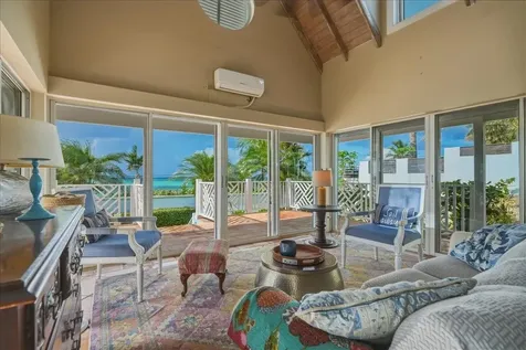 West Bay Street 737 New Providence Paradise Island BS