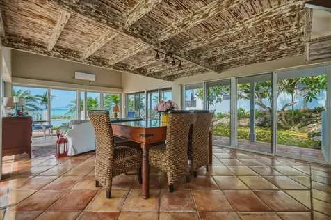 West Bay Street 737 New Providence Paradise Island BS