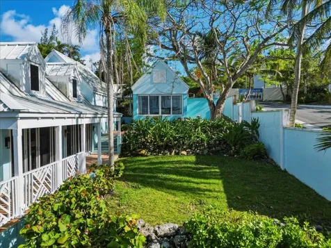West Bay Street 737 New Providence Paradise Island BS