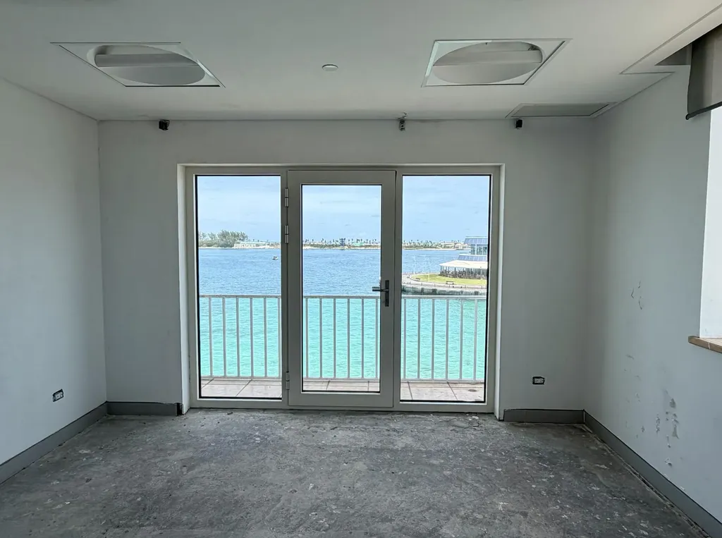One Bay Street New Providence Paradise Island BS