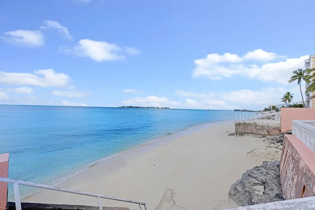 Cable Beach, West Bay Street New Providence Paradise Island BS