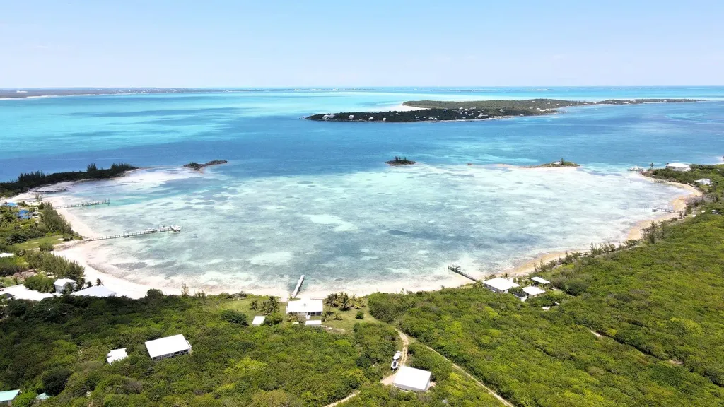 Lot 37, Tilloo Beach Subd Abaco BS
